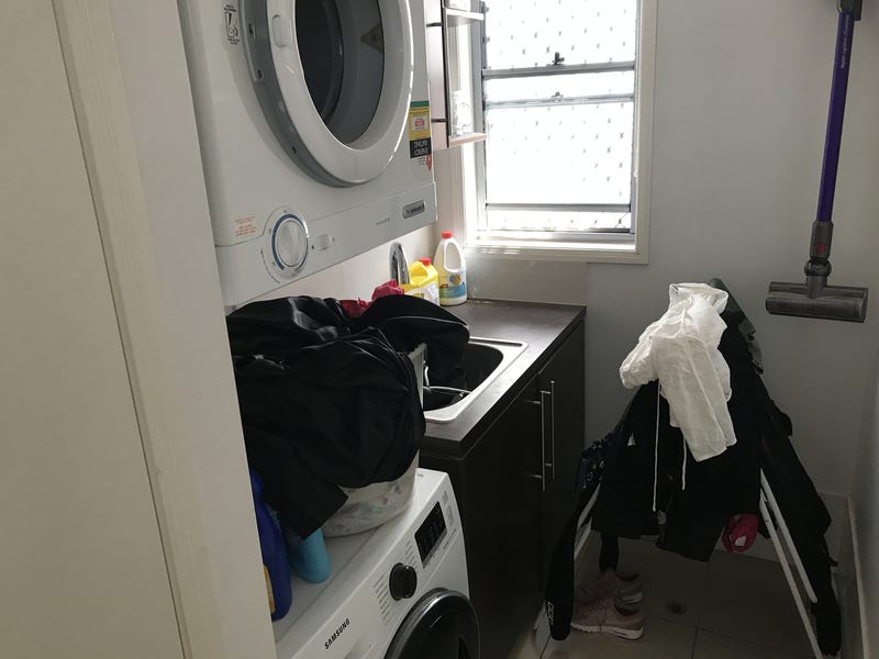 Unfurnished Modern 3 bedroom townhouse 15