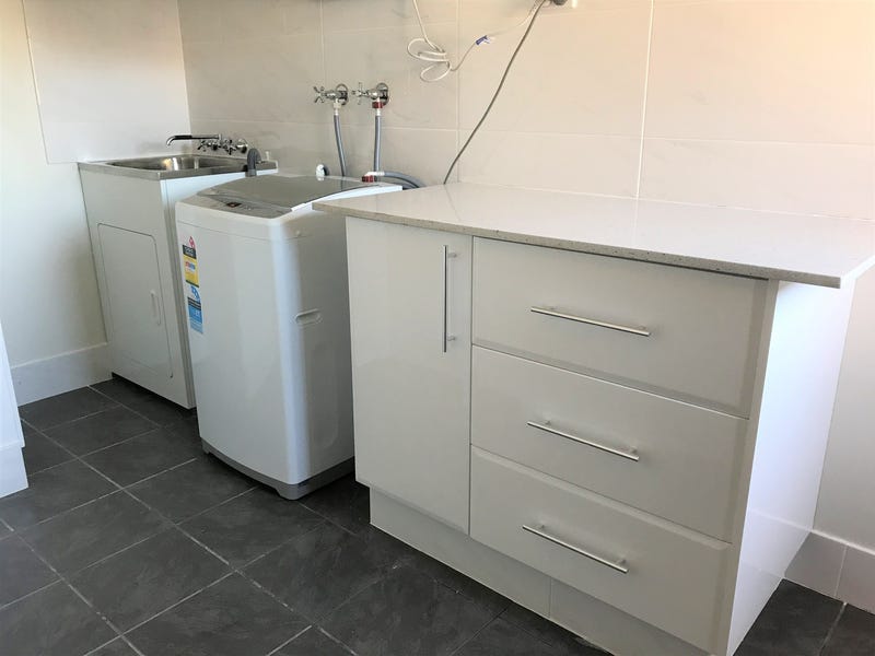 SPACIOUS FREE STANDING VILLA UNIT 8