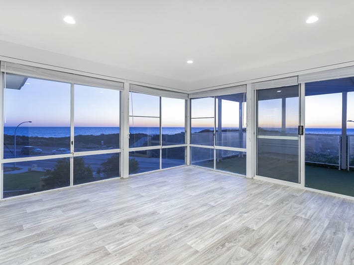 Beach Front Spacious House 6