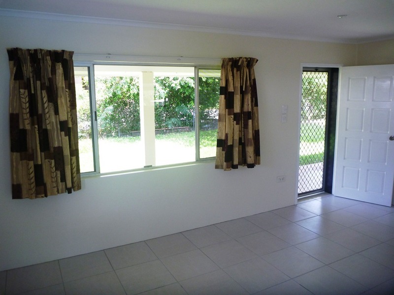 Neat 3 Bed family home 5