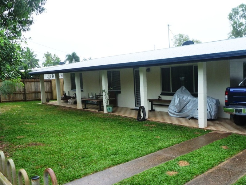 Neat 3 Bed family home 11