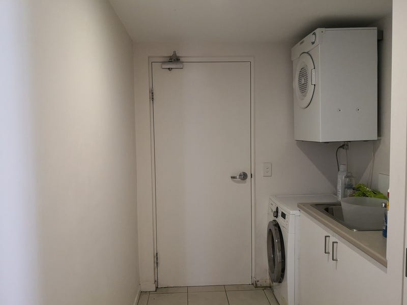 Morden lifestyle in a spacious 15