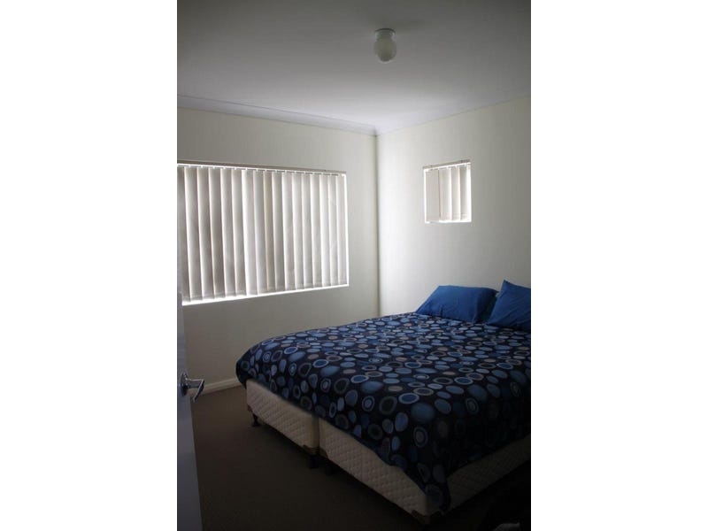 3 Bedroom, 2 Bathroom, Super 4