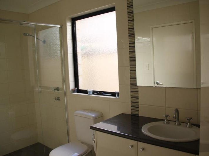 3 Bedroom, 2 Bathroom, Super 7