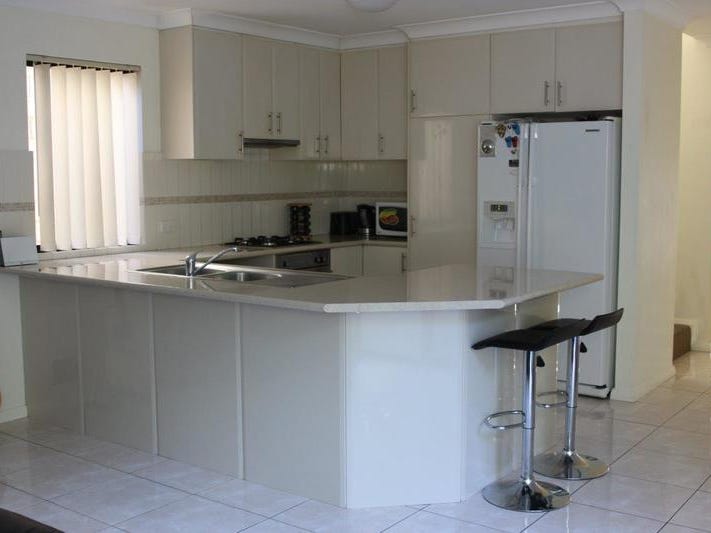 3 Bedroom, 2 Bathroom, Super 10