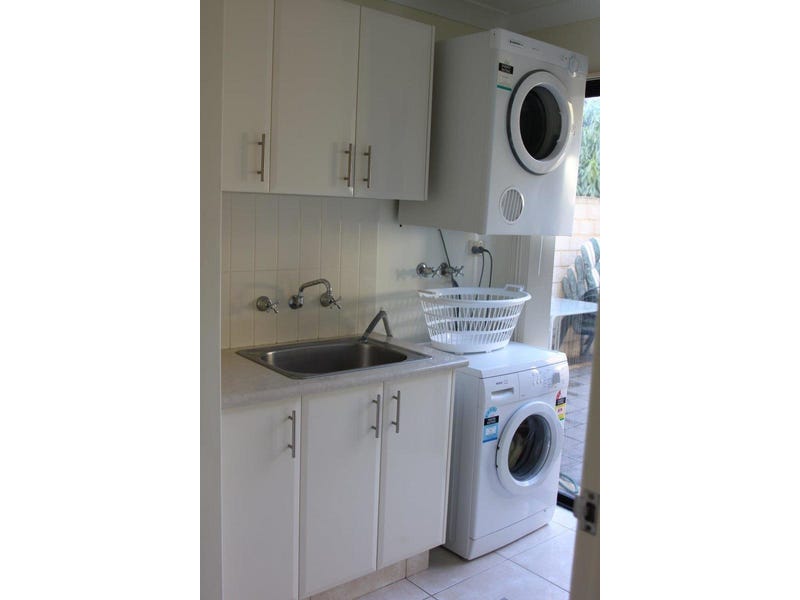 3 Bedroom, 2 Bathroom, Super 14