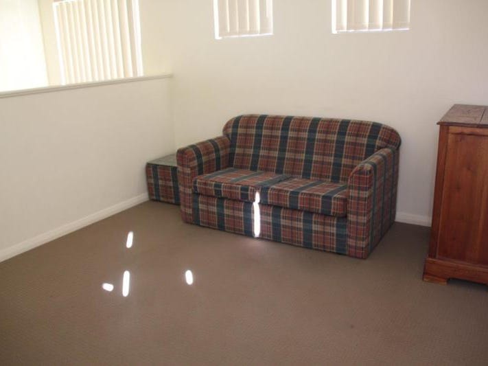 3 Bedroom, 2 Bathroom, Super 15