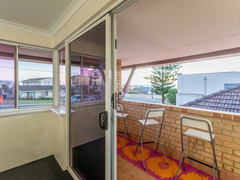 Stunning 4 bed 2 kitchen 11