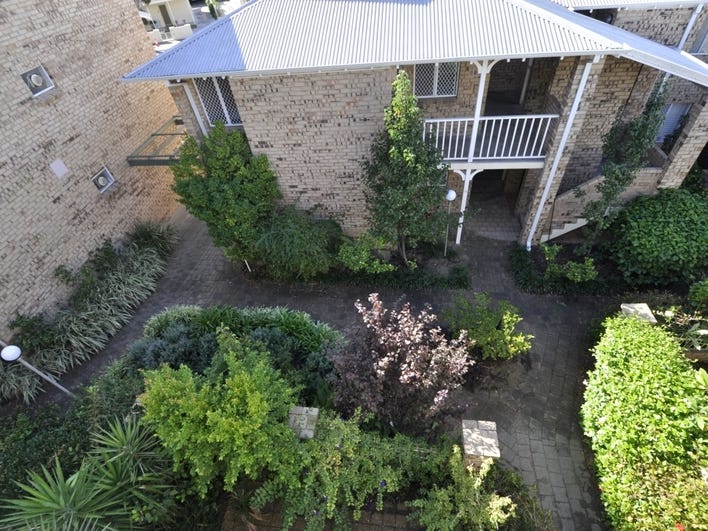 Mt LAWLEY 2 Bedroom Apartment 8