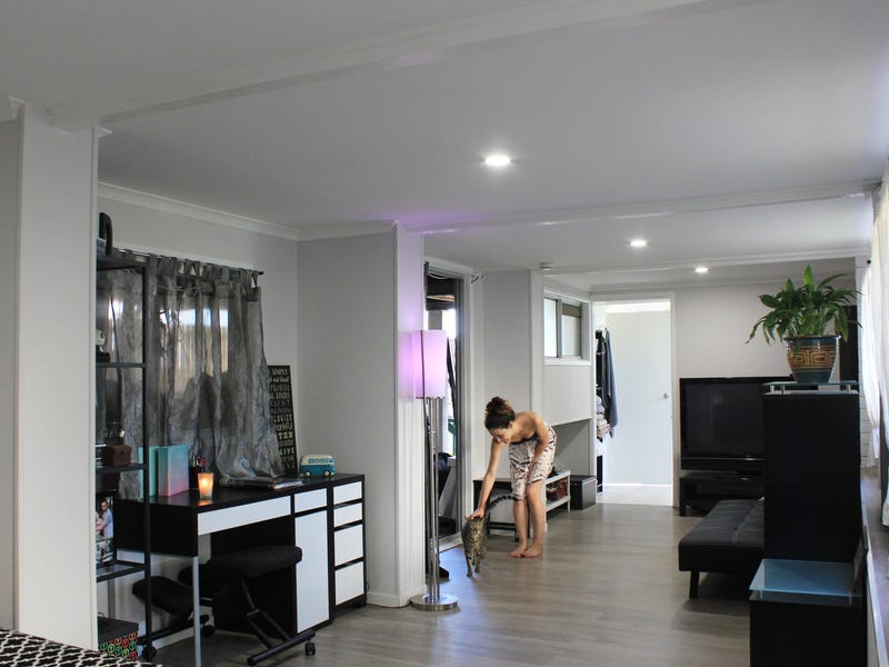 Character Home with Versatile Utility 8