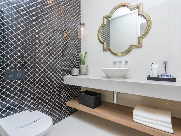 ex- Metricon display home for 10