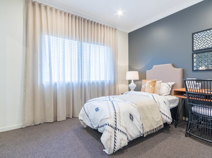 ex- Metricon display home for 12