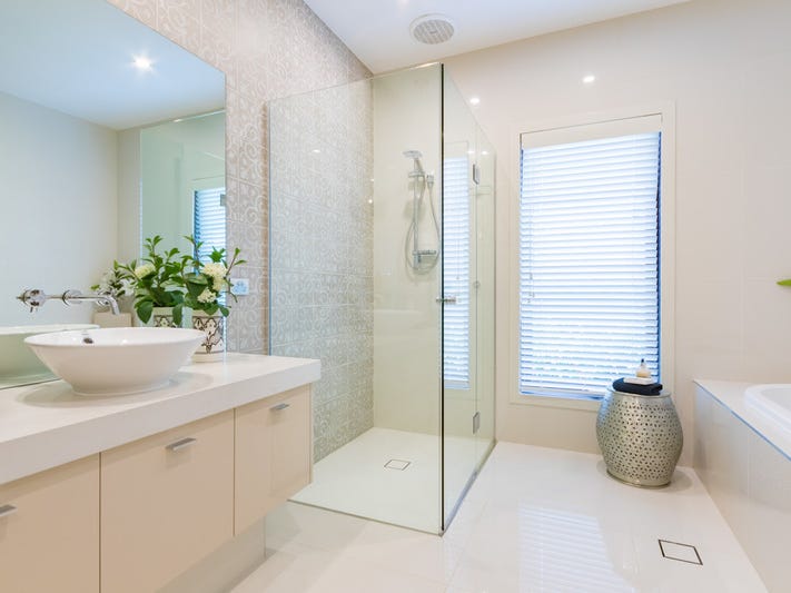 ex- Metricon display home for 19