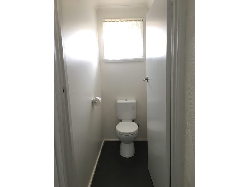Convenient Location 10