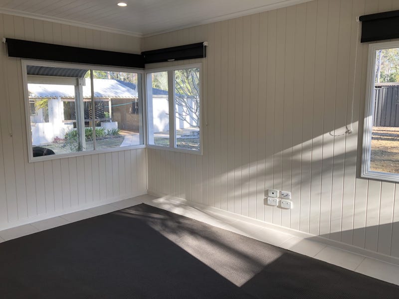 House with separate granny flat/games 8
