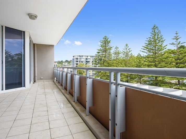 *** Leased *** $620pw 4