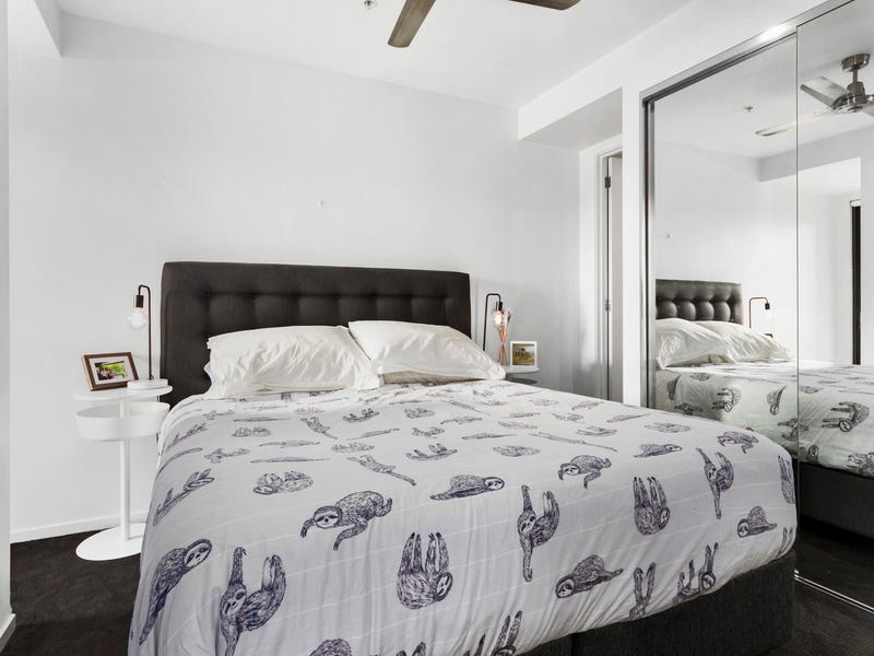 Spacious 2 bed / 2 6