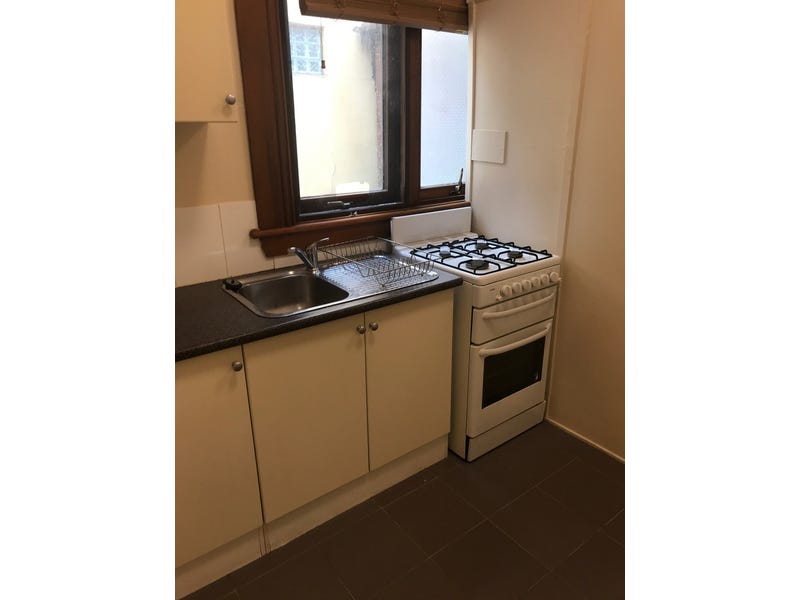 Unit 1, 106 Cambridge Street, 4