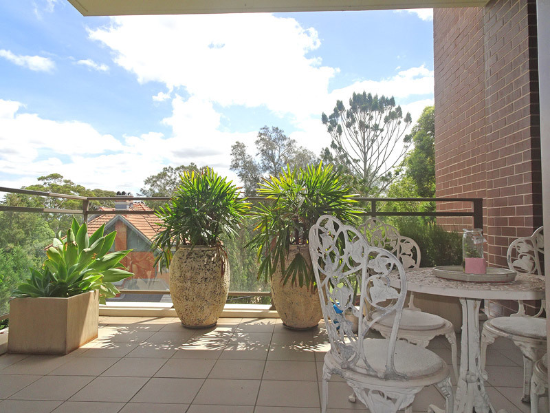 Location, Stylish, Spacious and Convenient 7