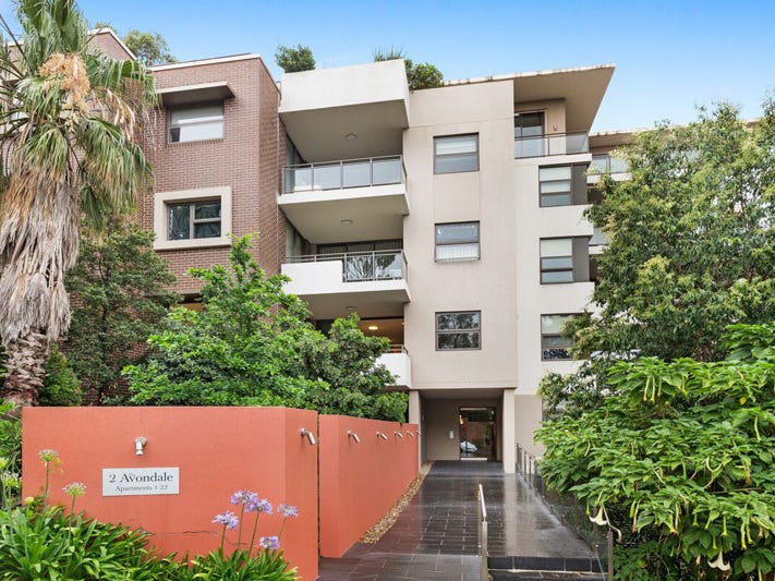 Location, Stylish, Spacious and Convenient 9