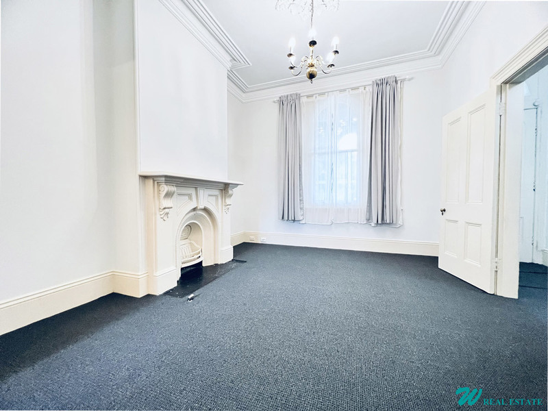 Exclusive, Private Entry & High-Ceiling Terrace-style Unit near Sydney Uni & RPAH!