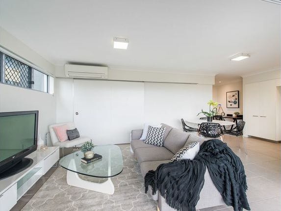 Wonderful Apartment With City Views