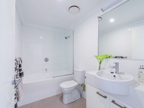 Wonderful Apartment With City Views 4