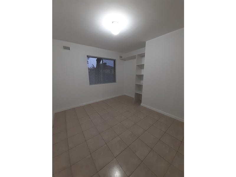 2×1 Unit – Great Location 11