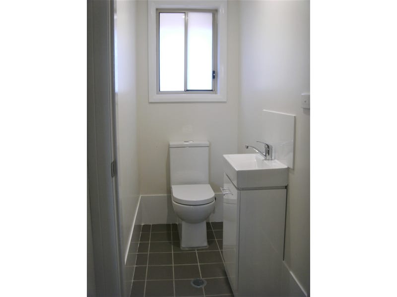 SPACIOUS FREE-STANDING VILLA UNIT 6