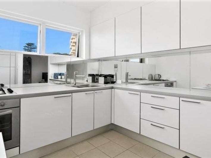 Leased by Sonja Schneider – 2