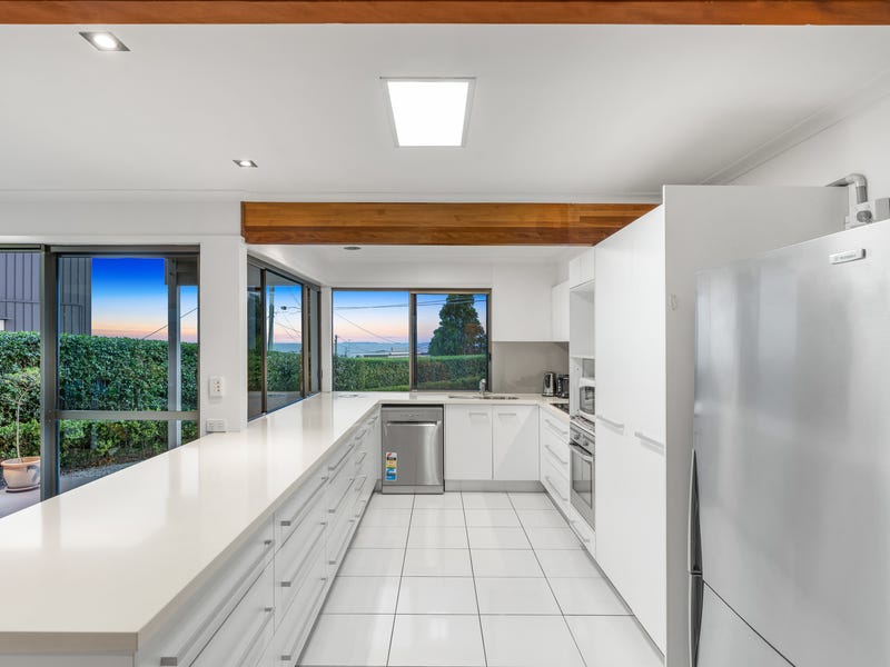 Wynnum Bay-side – Million Dollar 5