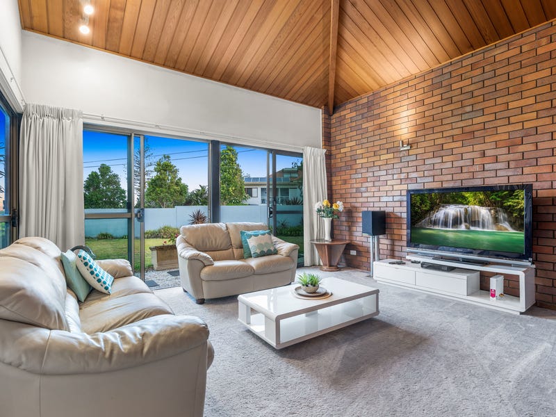 Wynnum Bay-side – Million Dollar 6