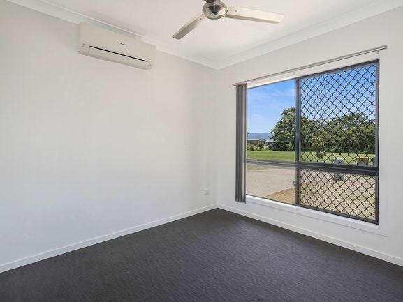 Near New – Spacious Luxury 4