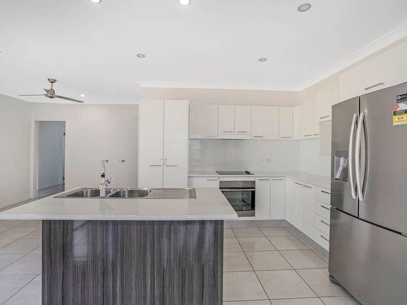 Near New – Spacious Luxury 6