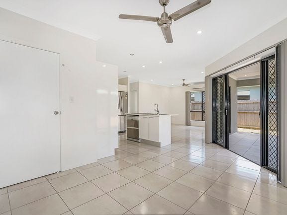 Near New – Spacious Luxury 8