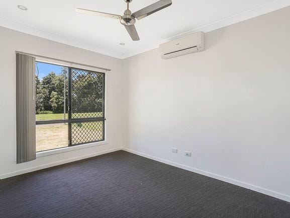 Near New – Spacious Luxury 15