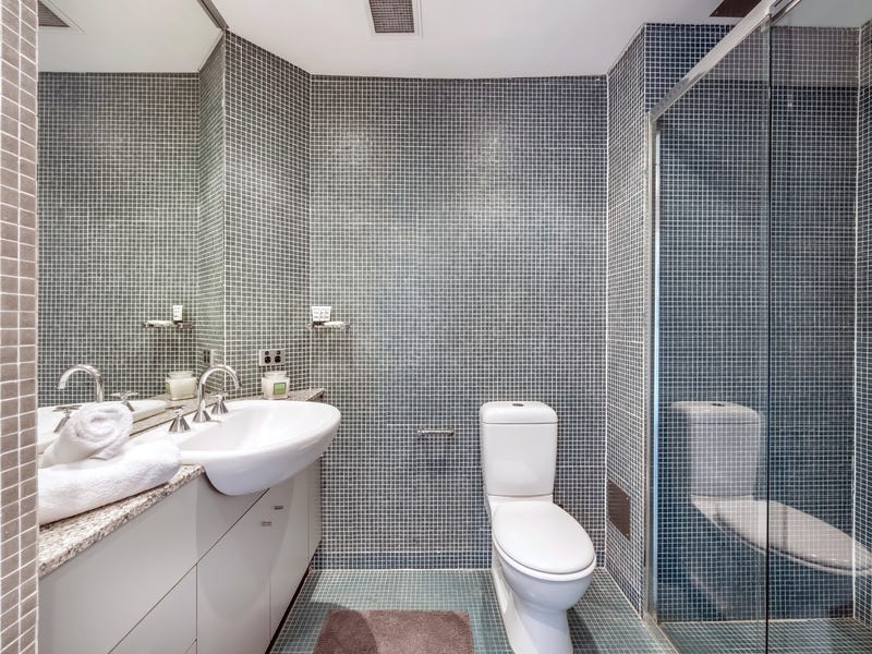 Warehouse Apartment in the heart 4