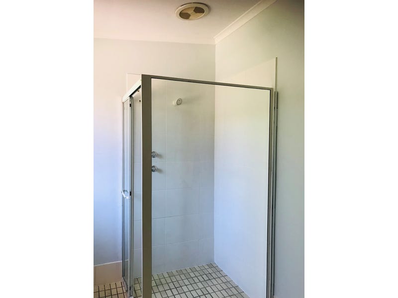 1 bedroom unit with great 6