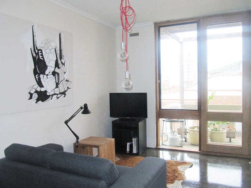 1 bedroom fully furnished CBD 3