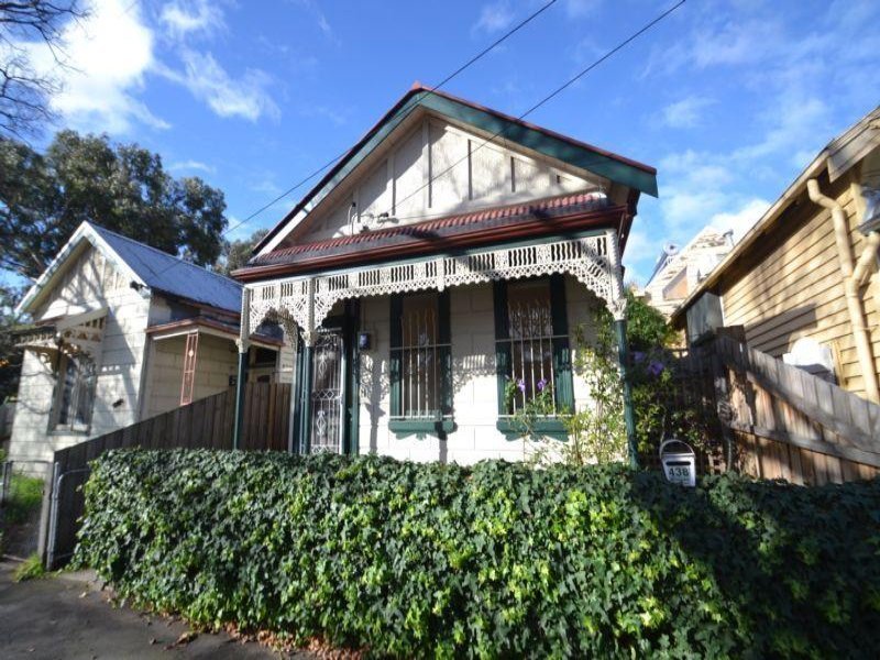 FULLY FURNISHED HOUSE – 1-6 MONTH LEASE INCLUDING BILLS