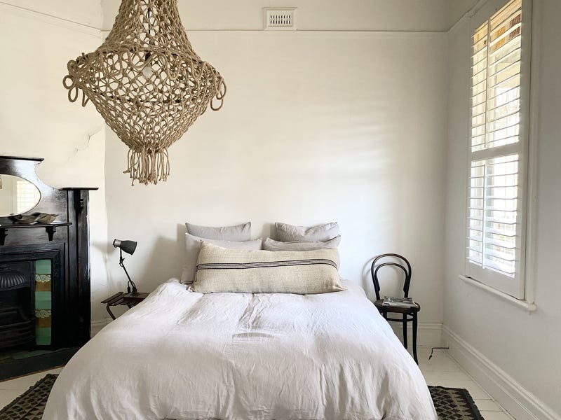FULLY FURNISHED HOUSE – 1-6 22