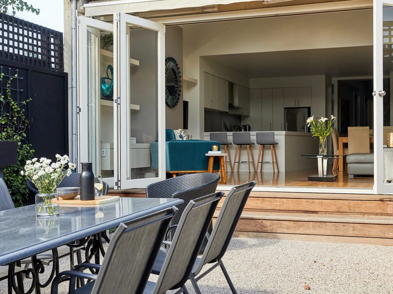 Fully furnished terrace – 3,6,12 2