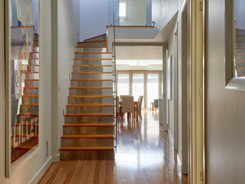 Fully furnished terrace – 3,6,12 8