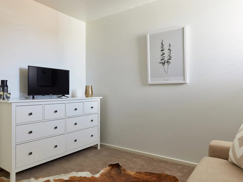 Fully furnished terrace – 3,6,12 12