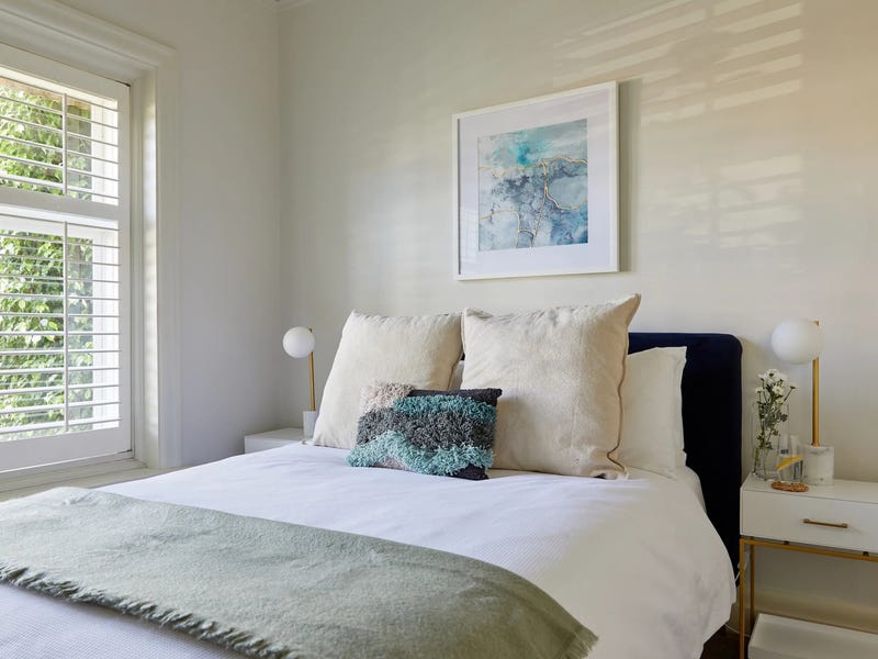 Fully furnished terrace – 3,6,12 14