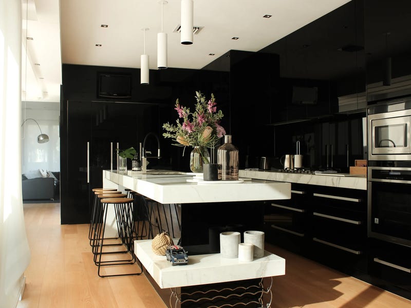 Ultra modern furnished home – 22