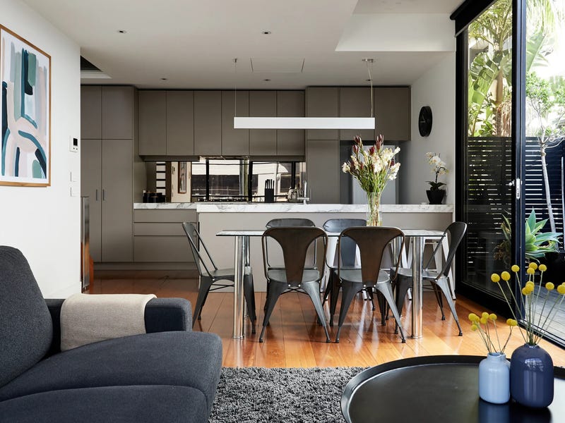 Furnished townhouse  – Avail 2