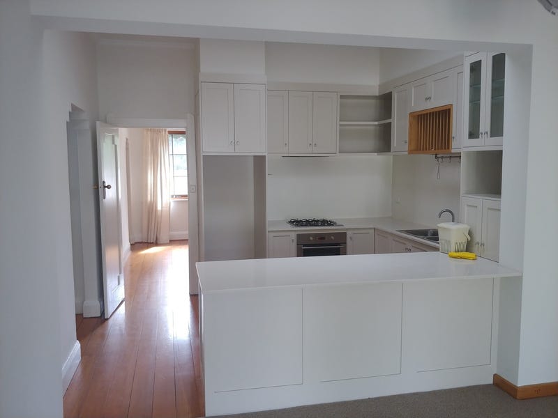 Delightful 2 bedroom house in 3