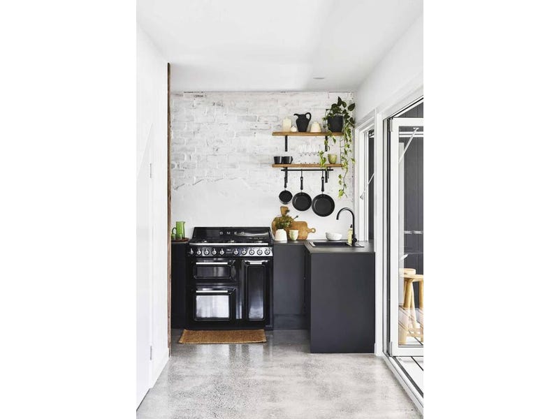 SELF CONTAINED LOFT INC. WEEKLY 15