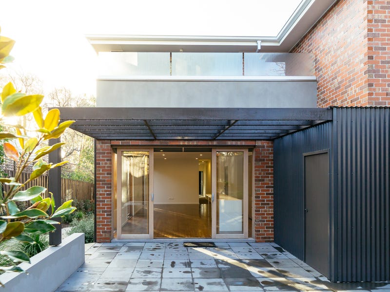 An Architect designed modern apartment 14